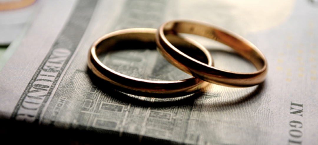 How Divorce Law in New York State Favors the Spouse With the Financial Advantage